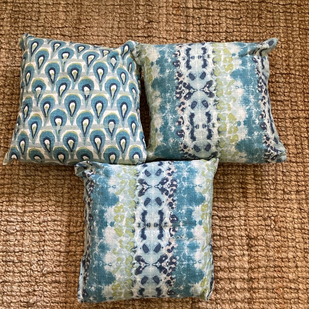 Pacific Coast Duck Feather & Down Filled Throw Pillow Set 17x17 Blue Green White